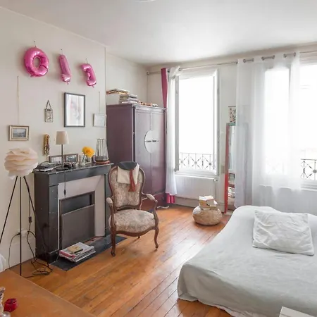 Charming Near Montmartre Apartment *
