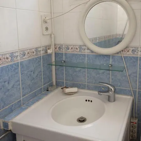 Charming Near Montmartre Apartment *